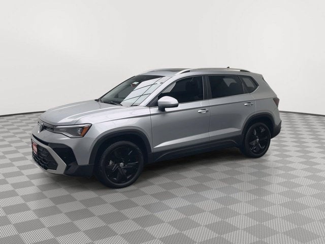 2025 Volkswagen Taos SE