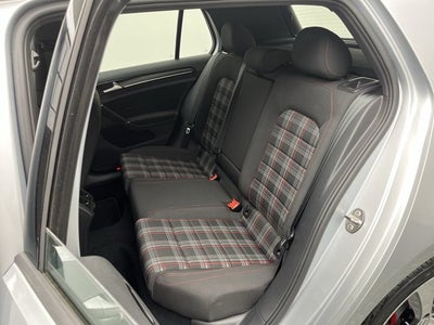 2017 Volkswagen Golf GTI SE