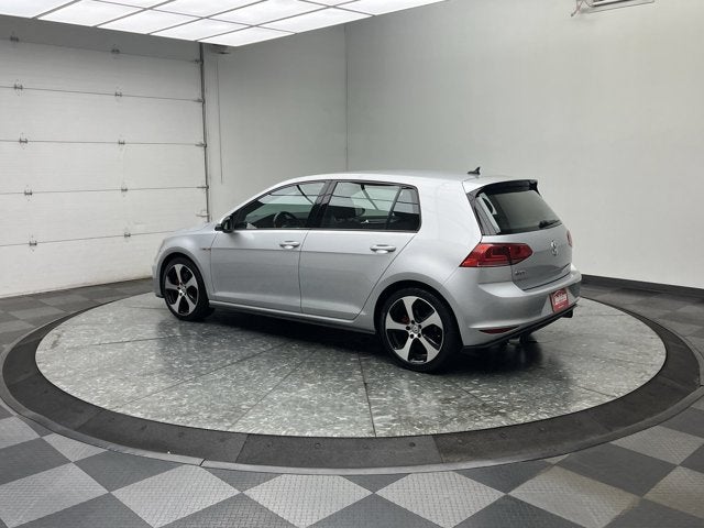 2017 Volkswagen Golf GTI SE