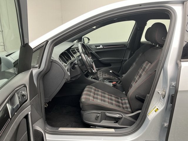 2017 Volkswagen Golf GTI SE