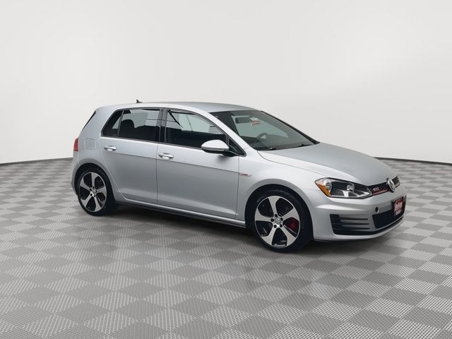 2017 Volkswagen Golf GTI SE