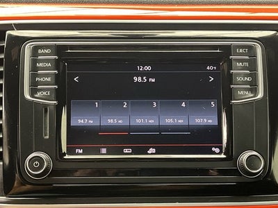 2016 Volkswagen Beetle 1.8T SE
