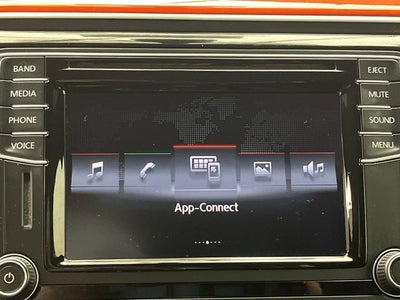 2016 Volkswagen Beetle 1.8T SE