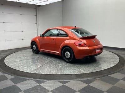 2016 Volkswagen Beetle 1.8T SE