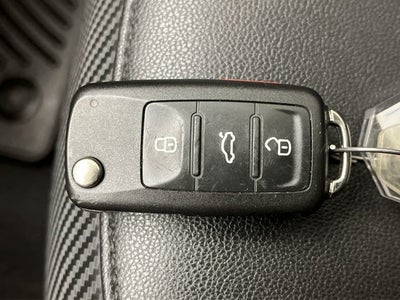 2016 Volkswagen Beetle 1.8T SE