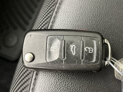 2013 Volkswagen Beetle 2.5L