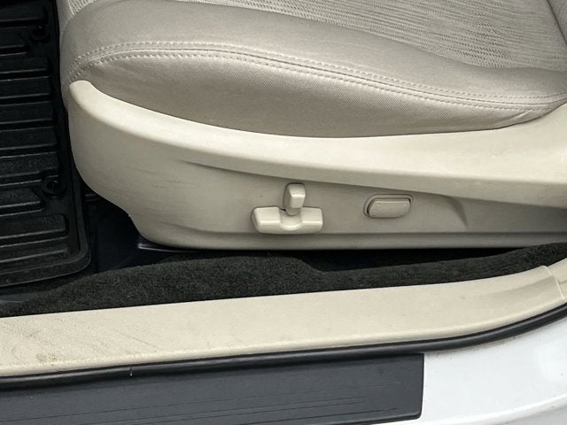 2013 Subaru Legacy 2.5i Premium