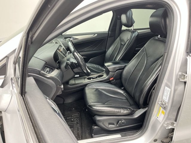 2016 Lincoln MKC Select