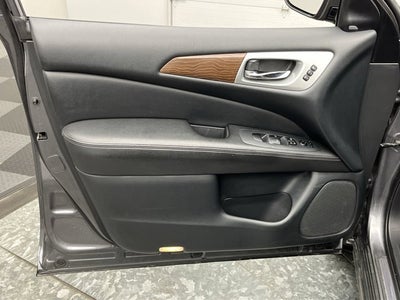 2019 Nissan Pathfinder Platinum