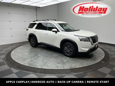 2023 Nissan Pathfinder SV