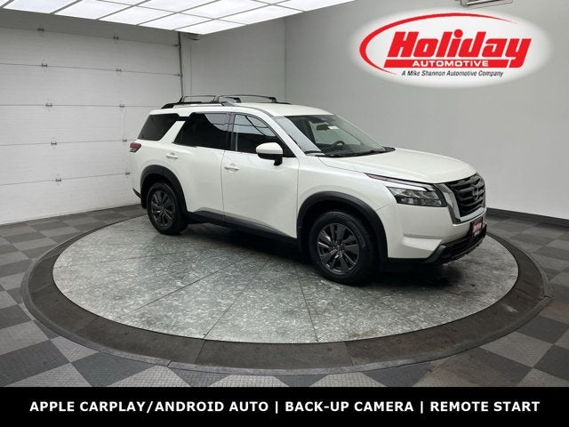 2023 Nissan Pathfinder SV