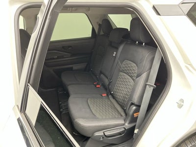 2023 Nissan Pathfinder SV