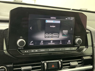 2023 Nissan Pathfinder SV