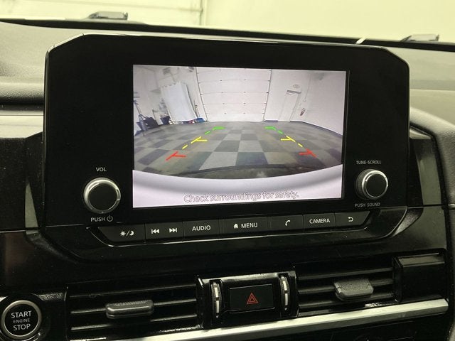 2023 Nissan Pathfinder SV