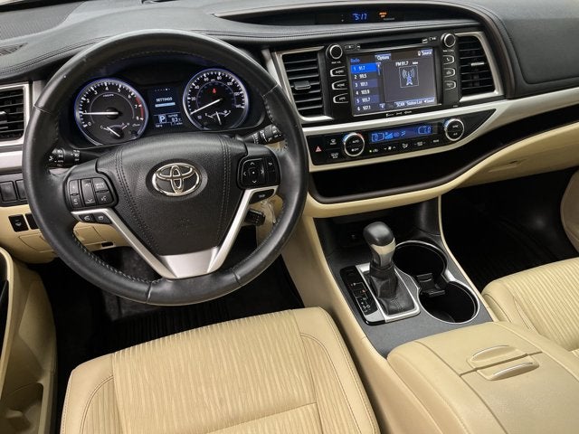 2016 Toyota Highlander LE Plus