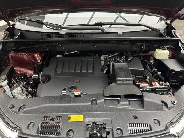 2016 Toyota Highlander LE Plus