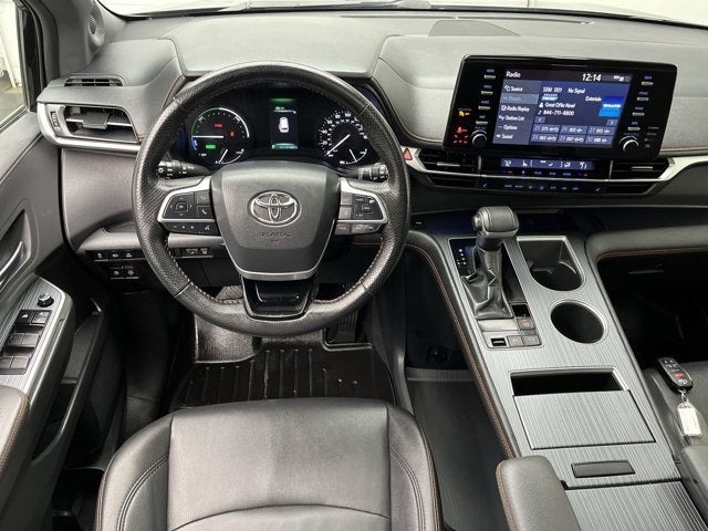 2021 Toyota Sienna XSE