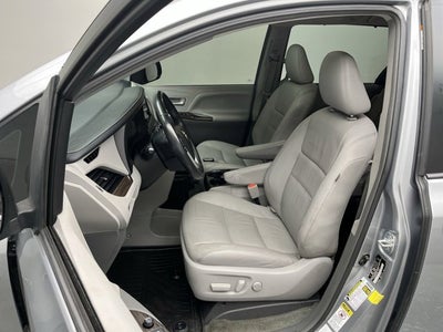 2017 Toyota Sienna XLE Premium