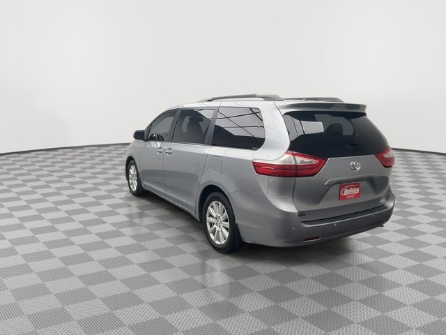 2017 Toyota Sienna XLE Premium