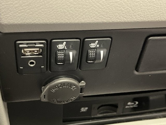 2017 Toyota Sienna XLE Premium