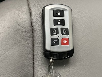 2017 Toyota Sienna XLE Premium