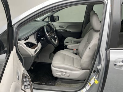 2017 Toyota Sienna XLE Premium