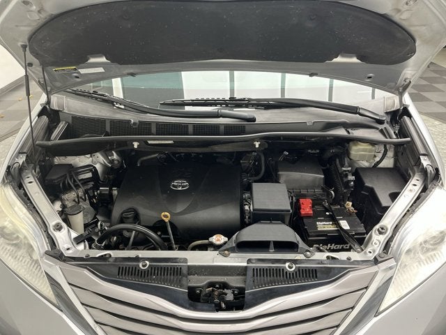 2017 Toyota Sienna XLE Premium