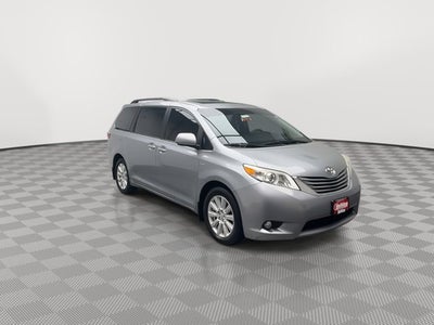 2017 Toyota Sienna XLE Premium