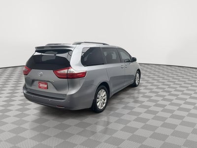 2017 Toyota Sienna XLE Premium