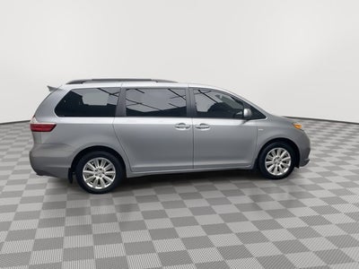 2017 Toyota Sienna XLE Premium
