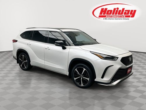2022 Toyota Highlander XSE