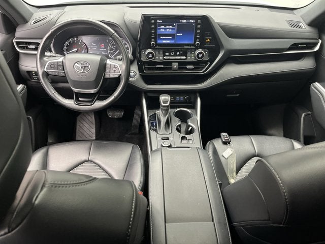 2022 Toyota Highlander XSE
