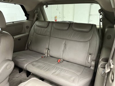 2005 Toyota Sienna XLE