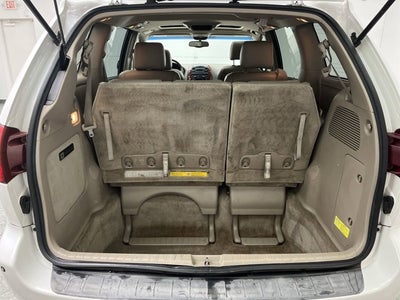 2005 Toyota Sienna XLE