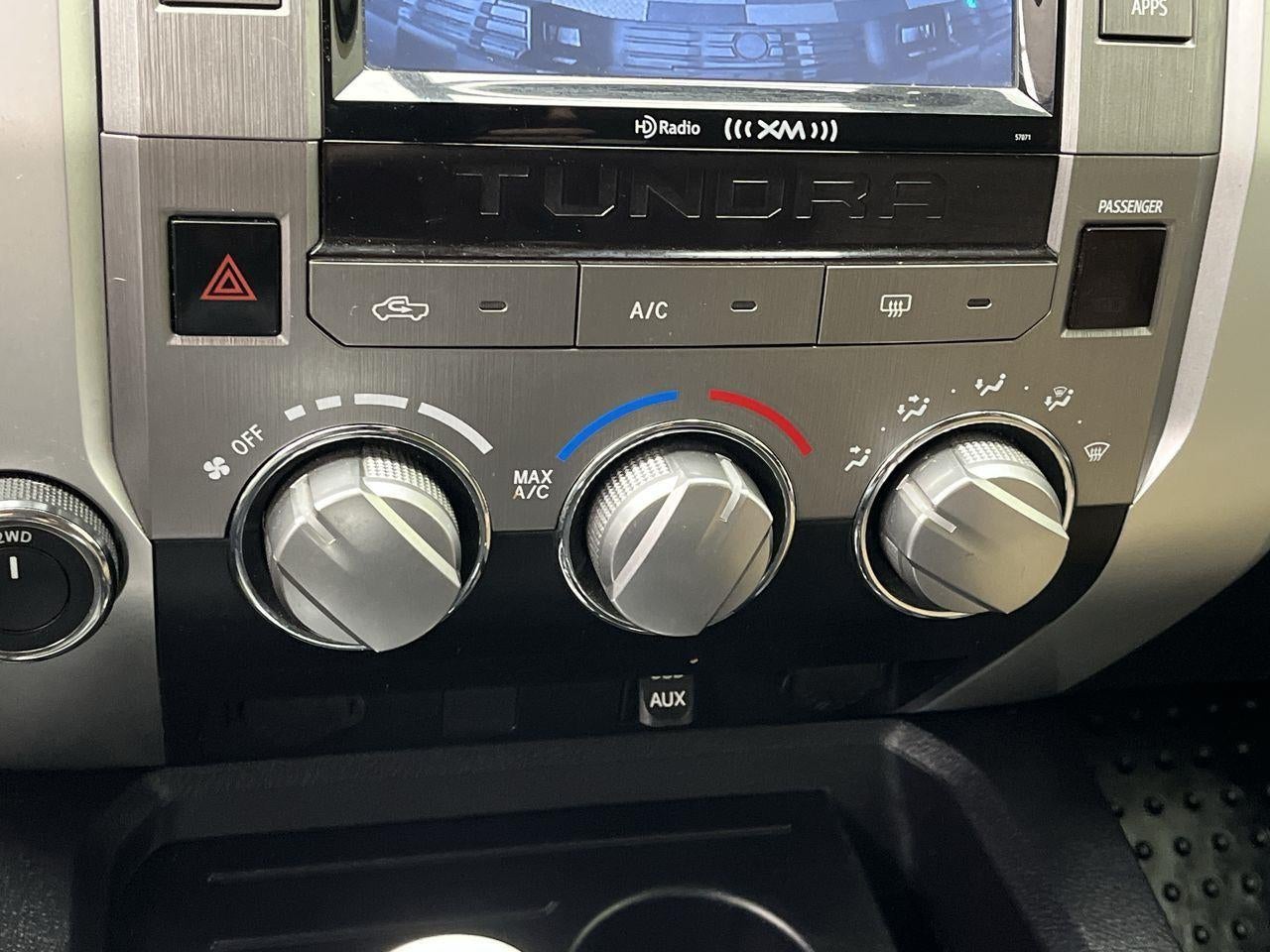2015 Toyota Tundra SR5