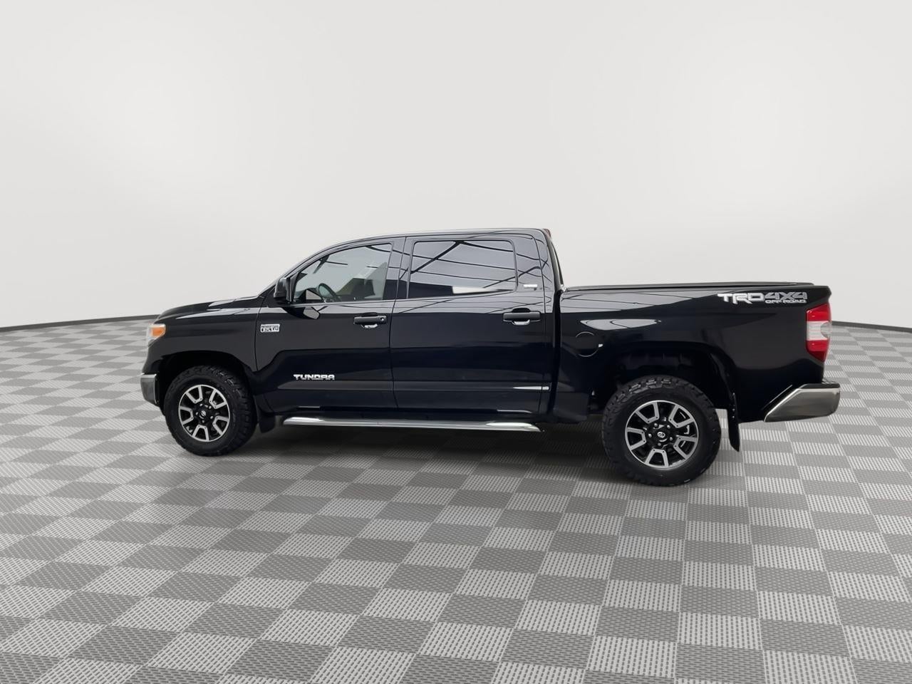 2015 Toyota Tundra SR5