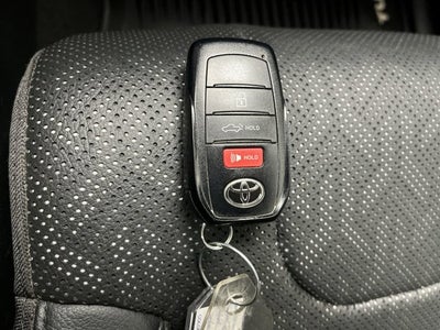 2022 Toyota Tundra SR5