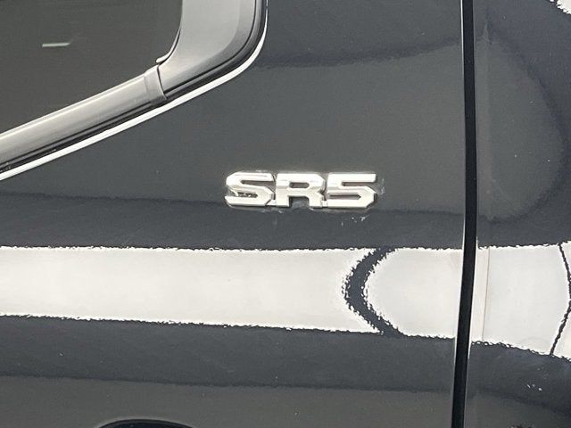 2023 Toyota Tundra 4WD SR5