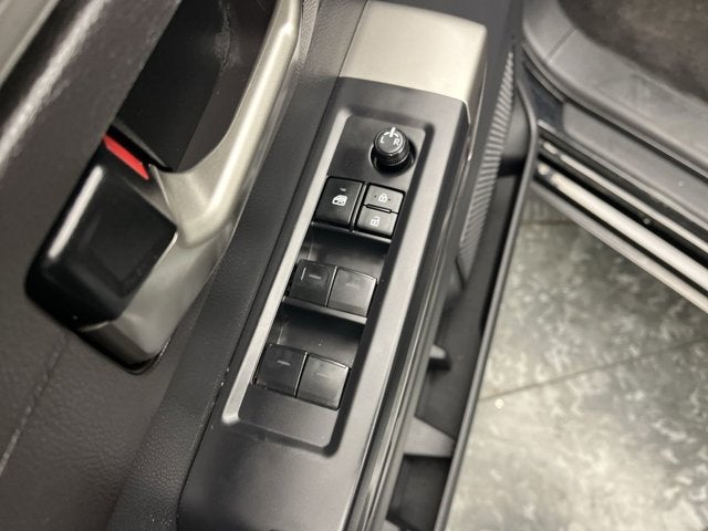 2023 Toyota Tundra 4WD SR5