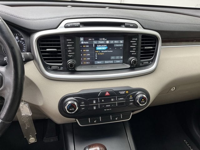 2017 Kia Sorento LX