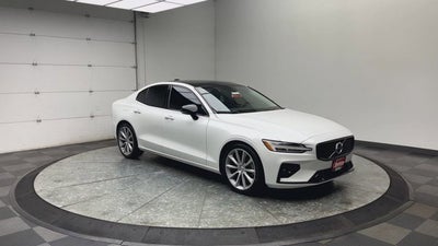 2021 Volvo S60 Momentum