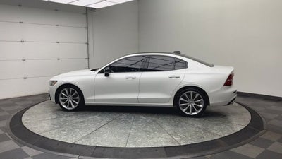 2021 Volvo S60 Momentum