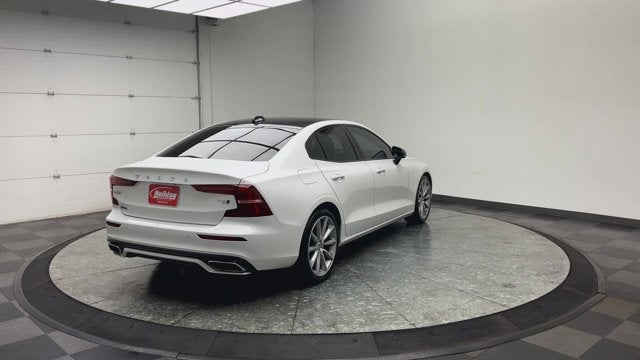 2021 Volvo S60 Momentum