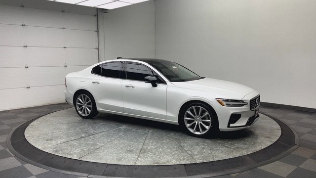 2021 Volvo S60 Momentum