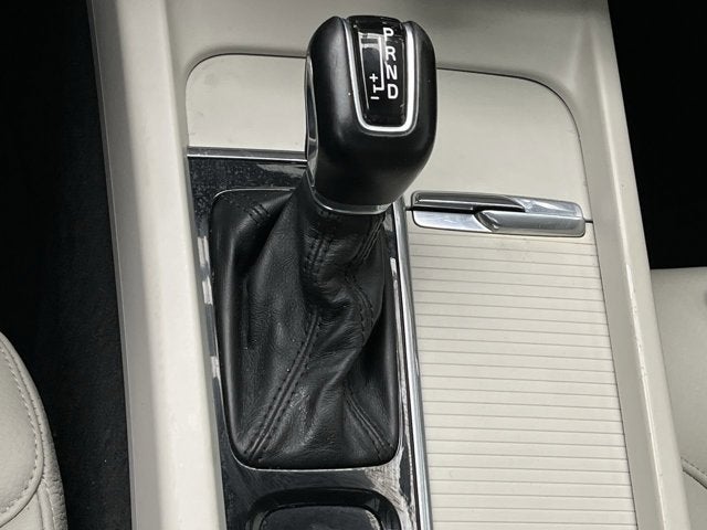 2019 Volvo S60 Momentum