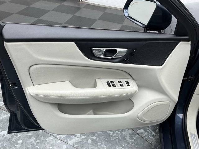 2019 Volvo S60 Momentum