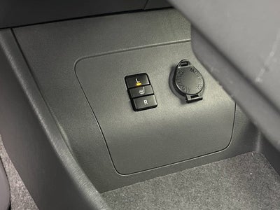 2011 Toyota Prius IV