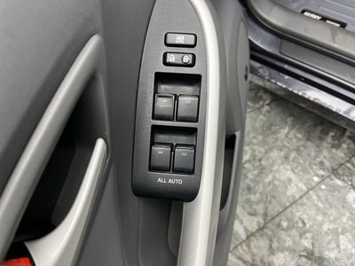 2011 Toyota Prius IV
