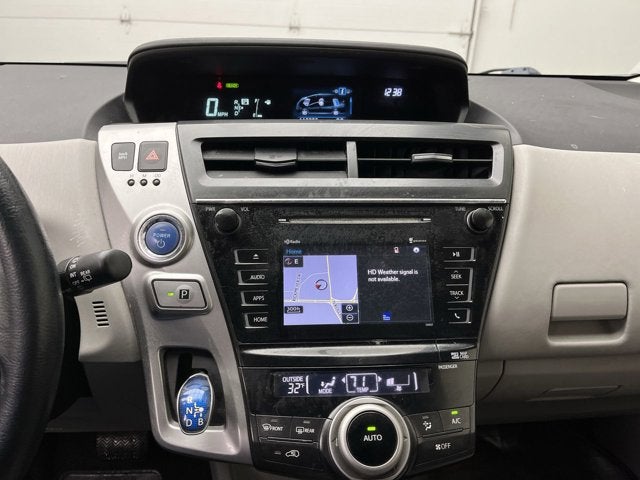 2016 Toyota Prius v Five