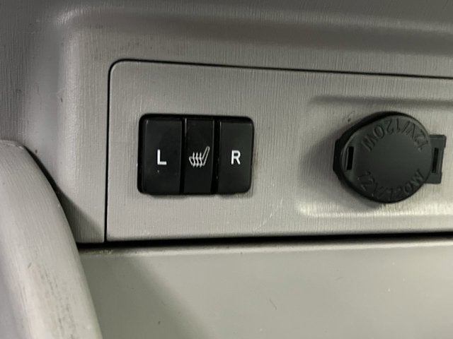 2016 Toyota Prius v Five